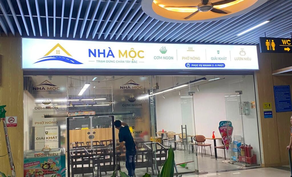 Biển hộp đèn quảng cáo cho cửa hàng