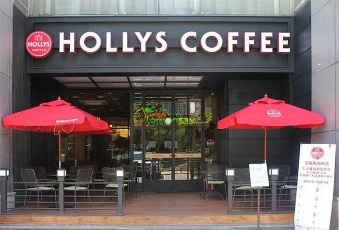 biển quảng cáo cửa hàng hollys coffee