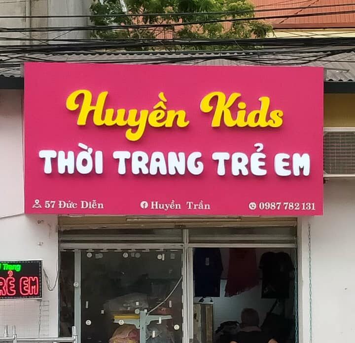 Mẫu biển quảng cáo shop thời trang trẻ em tại Đức Diễn - Hà Nội