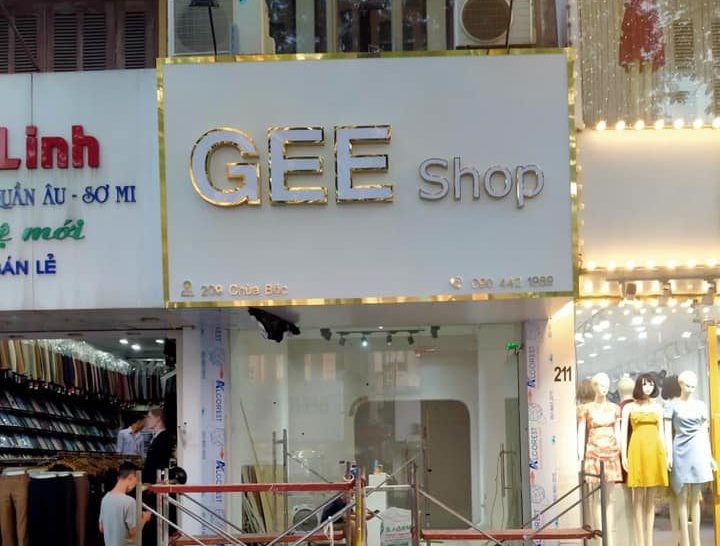 Làm biển quảng cáo shop quần áo thời trang nữ tại quận đống đa