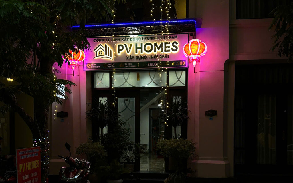 Biển hiệu cửa hàng tại Vinhomes Ocean Park