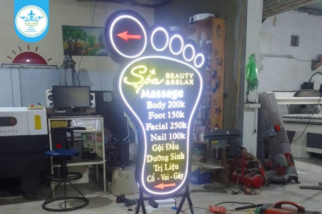 Dự án thi công biển quảng cáo tại Thanh Xuân 10