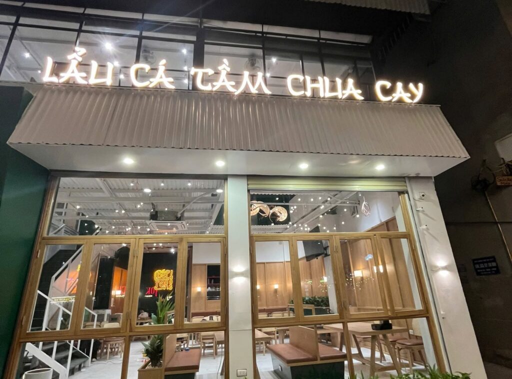 Biển quảng cáo quán lẩu
