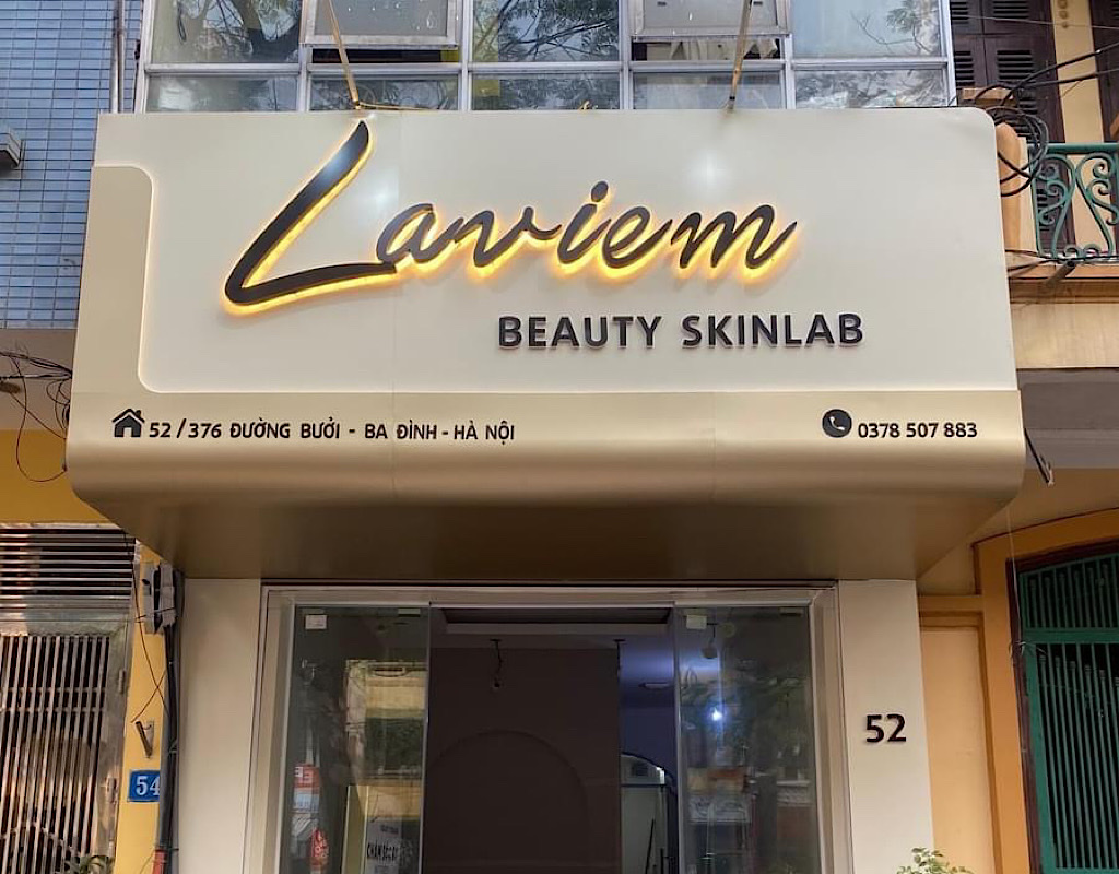 Biển quảng cáo Spa Nail Mi đẹp và sang trọng
