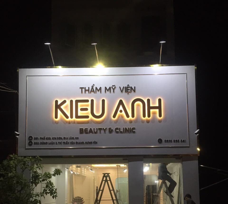 Mẫu biển quảng cáo chữ nổi Spa Nail Mi đẹp