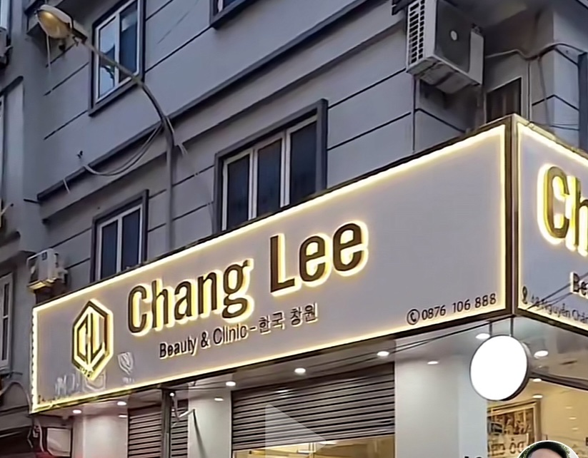 Biển Spa Nail Mi chữ nổi hắt sáng LED