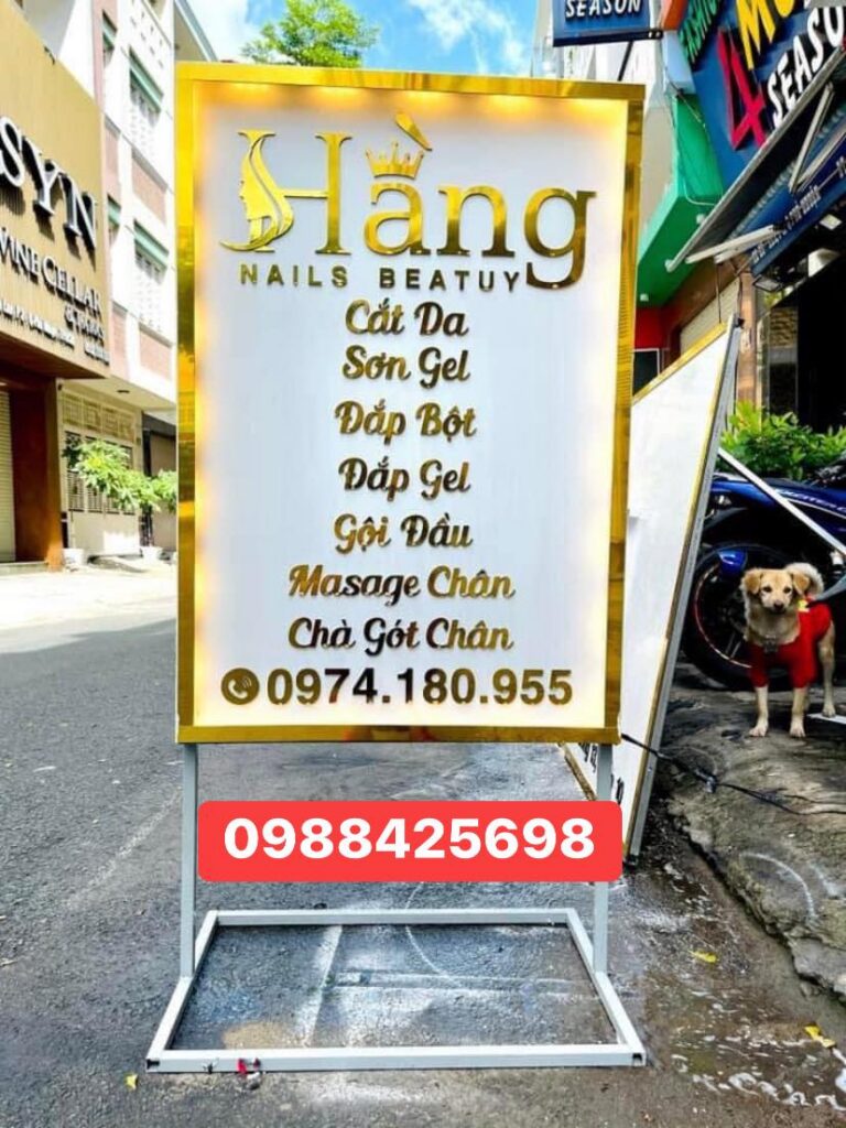 Biển vẫy spa tại Hà Nội