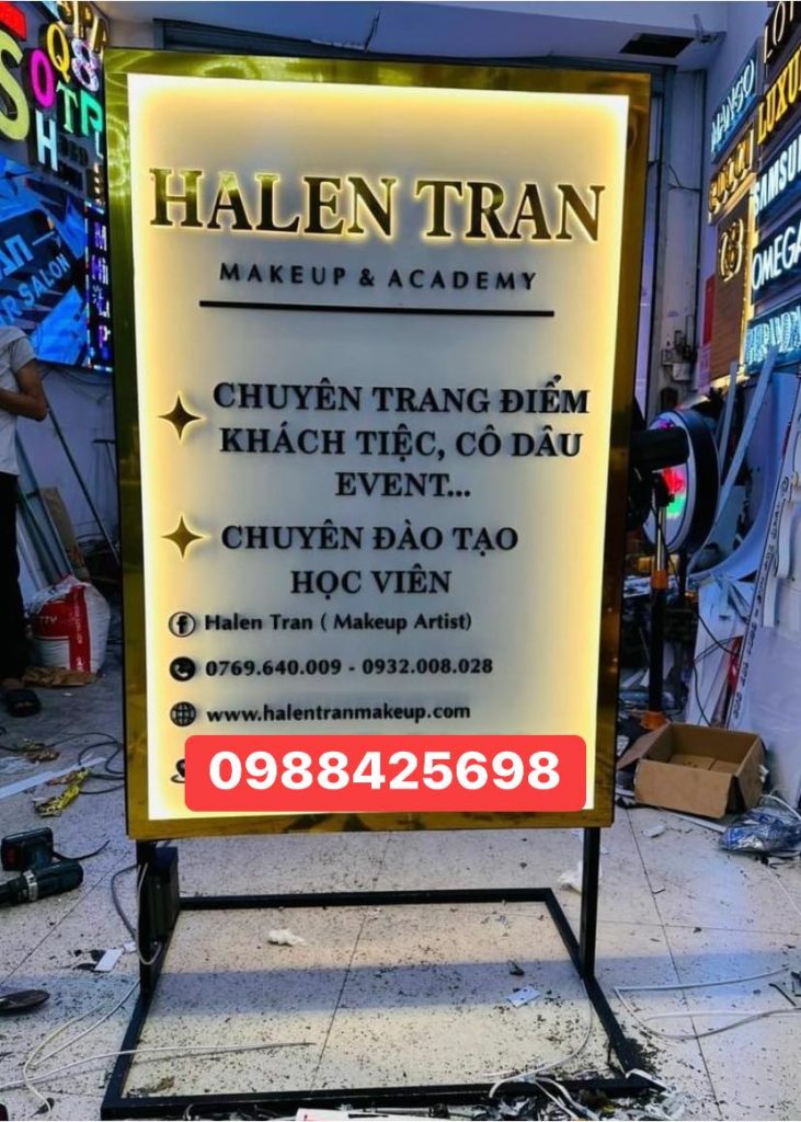 Mẫu biển vẫy quảng cáo đẹp tại Hà Nội