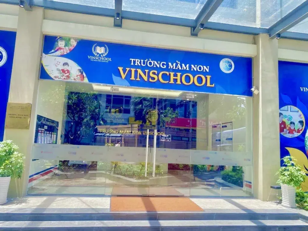 Biển quảng cáo trường mầm non tại Hà Nội