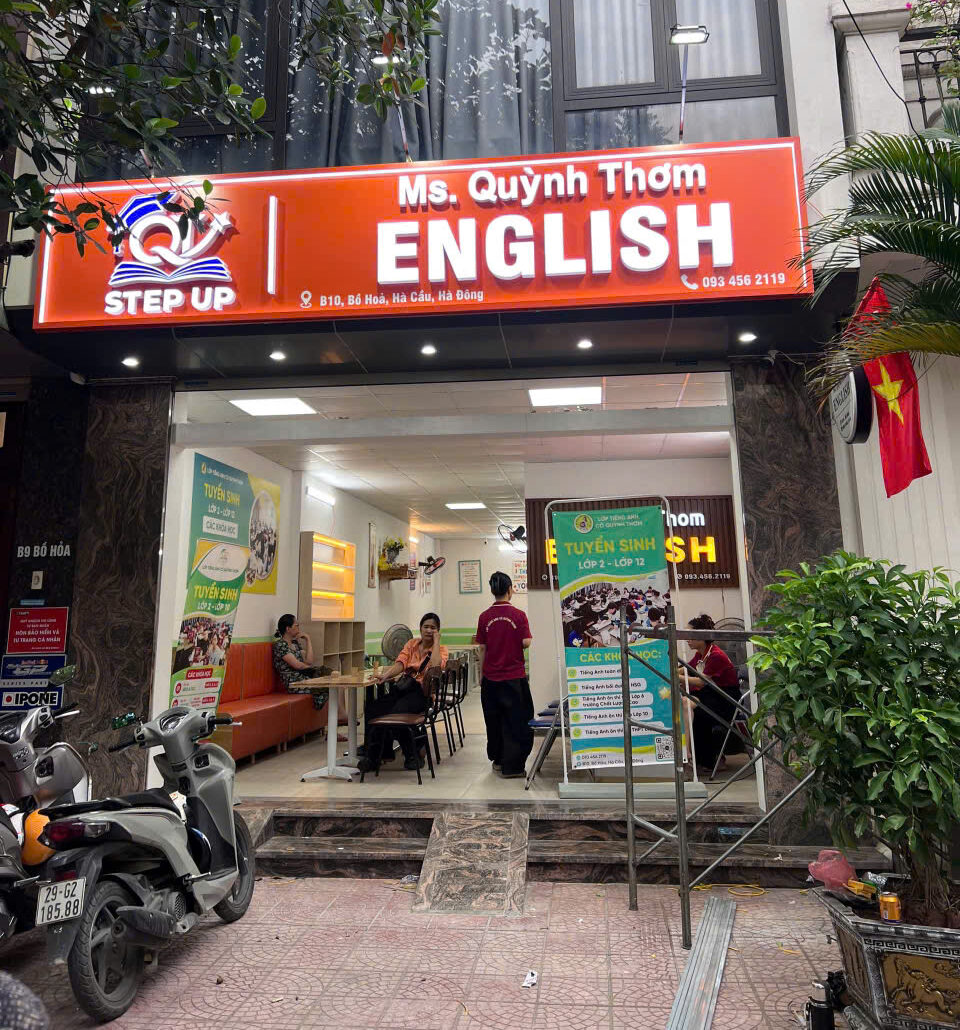 Hoàn thiện mẫu biển hiệu Trung tâm tiếng anh tại Hà Đông