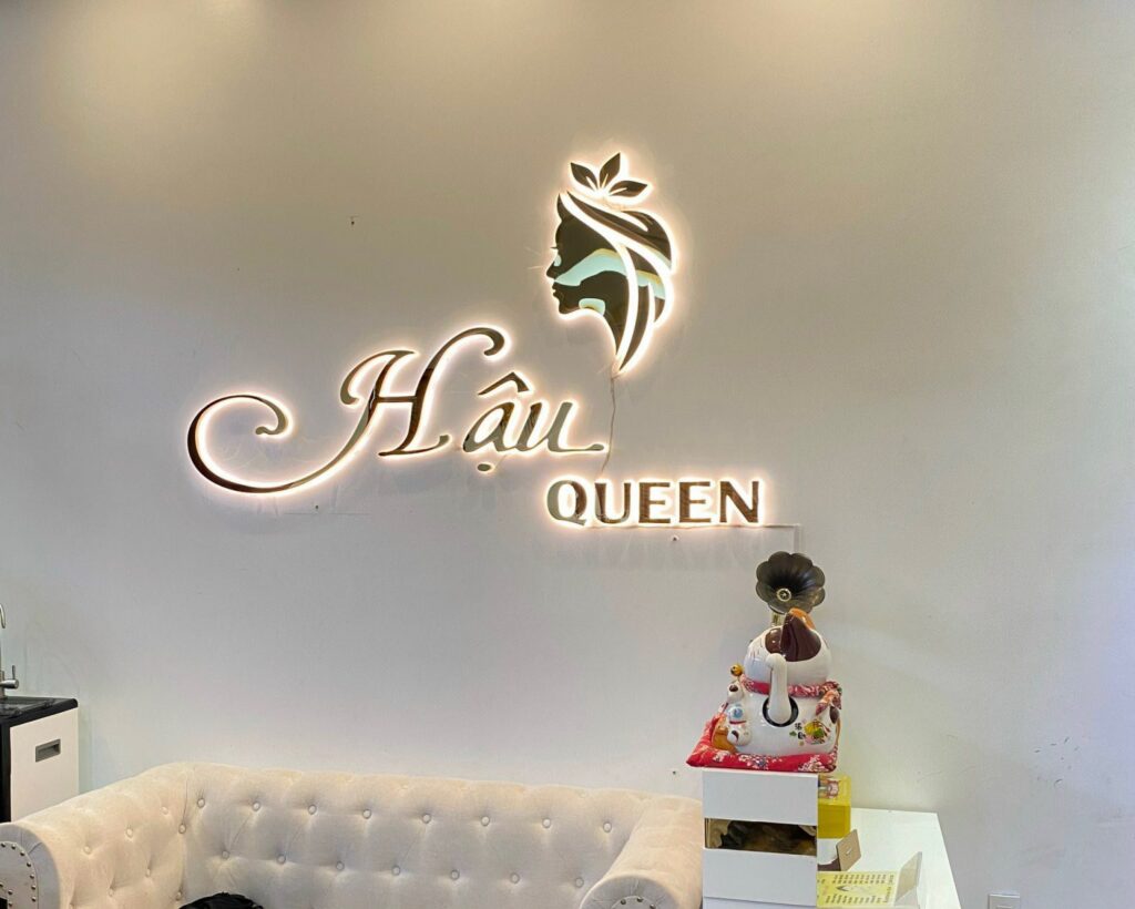 mẫu chữ nổi dán tường spa