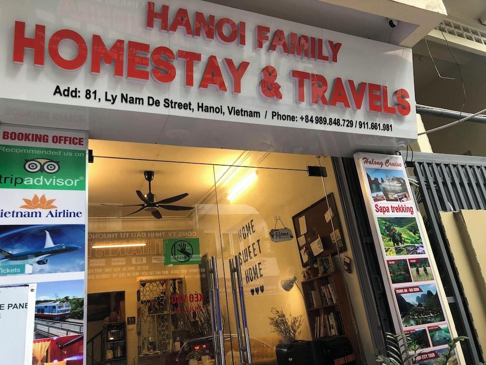 Biển hiệu homestay tại Hà Nội