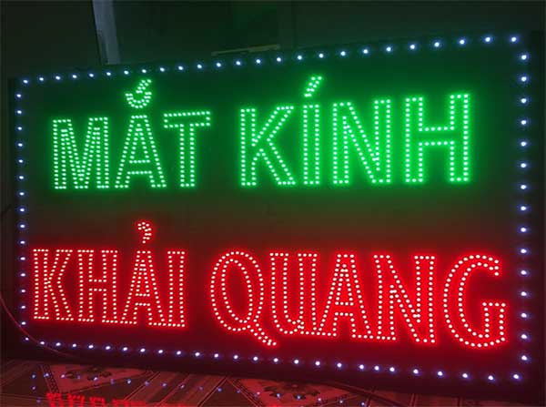 Biển vẫy cắm led cửa hàng kính mắt