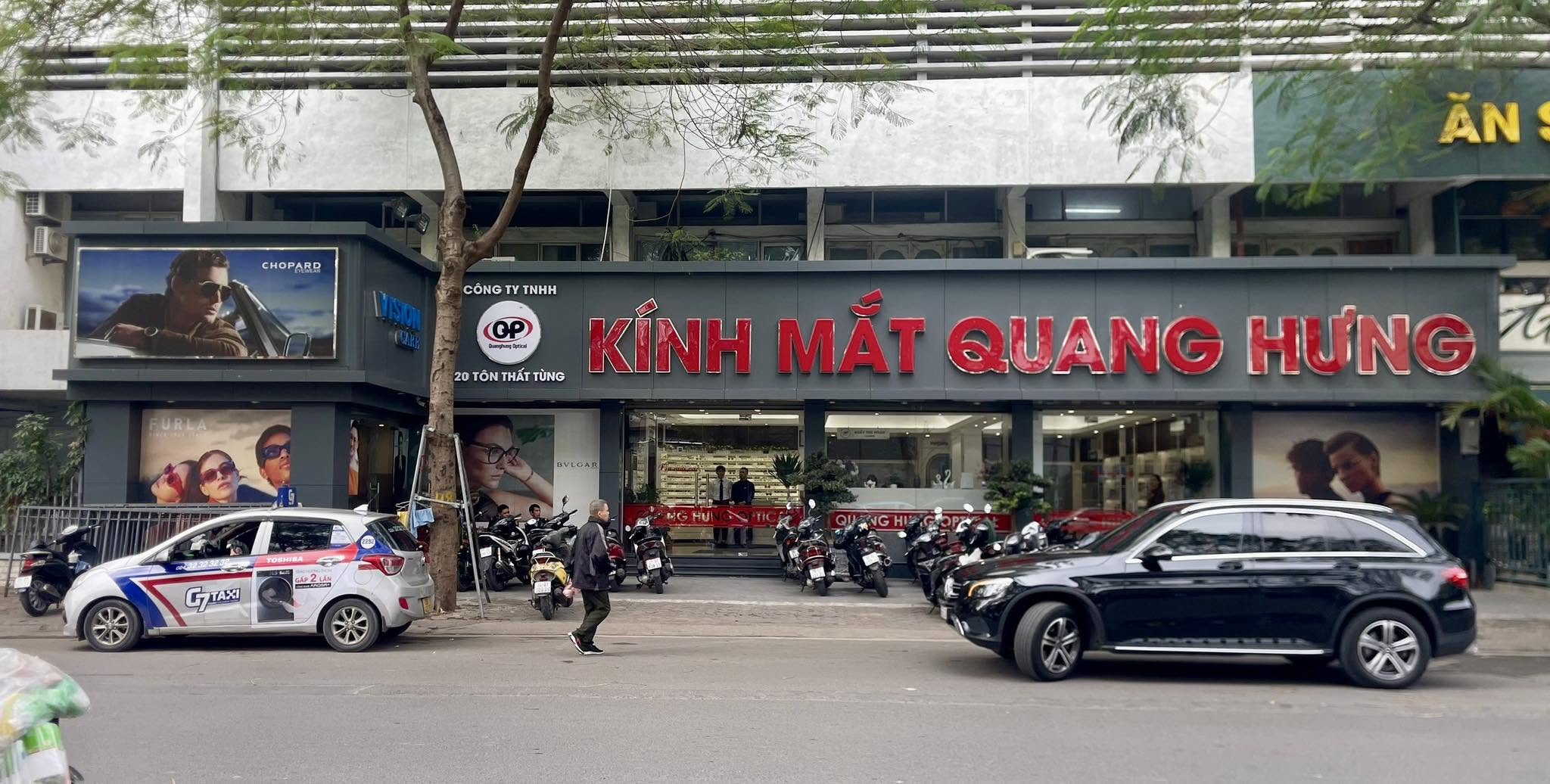 Biển alu chữ nổi cửa hàng kính mắt