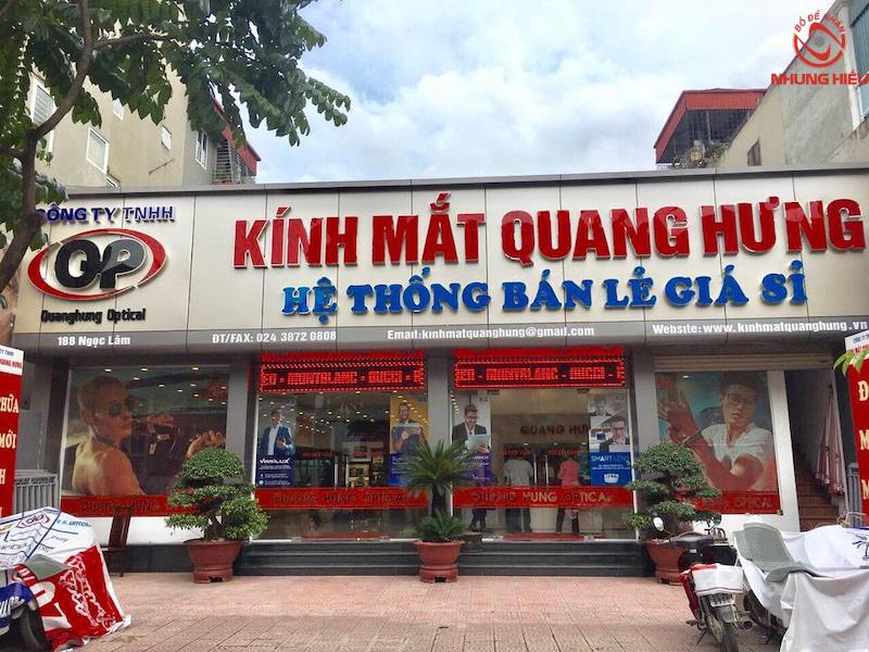 Làm biển alu chữ nổi tiệm kính tại Hà Nội