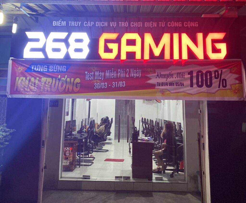 Biển quán game chữ mica nổi sáng đèn